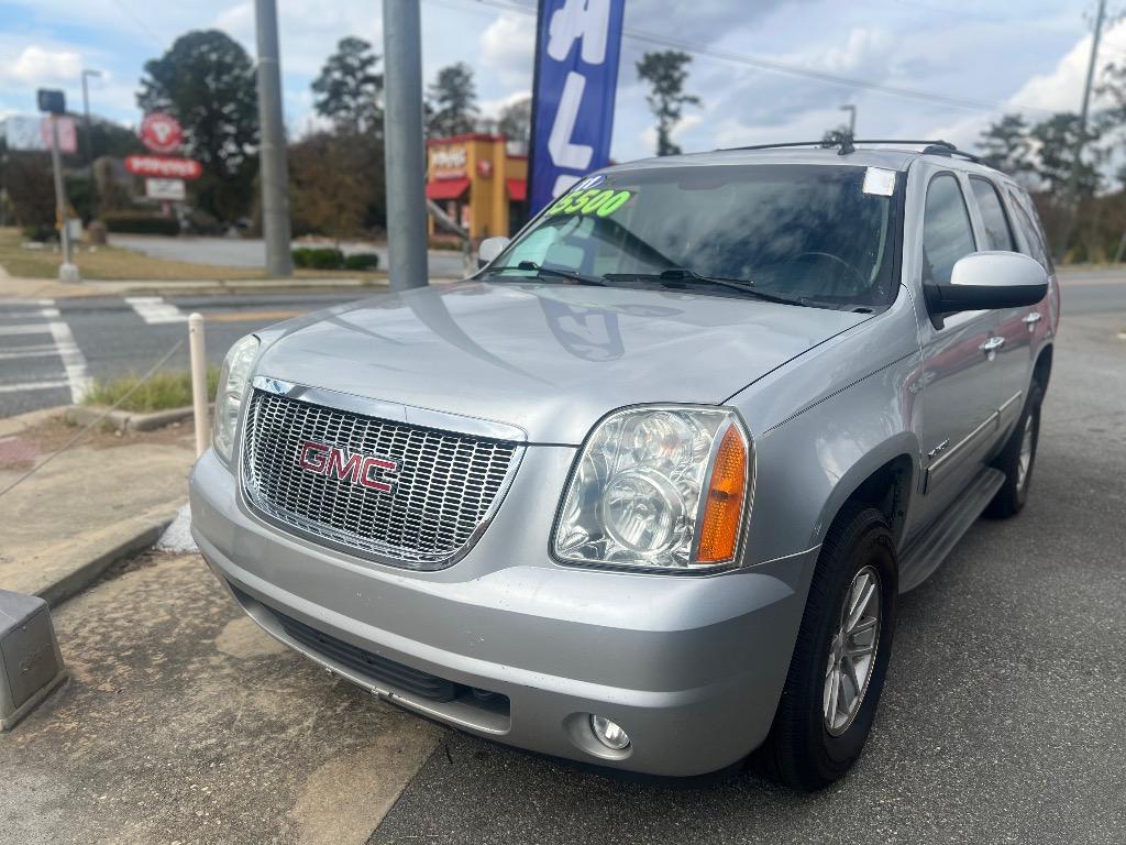 2011 GMC Yukon SLT's photo