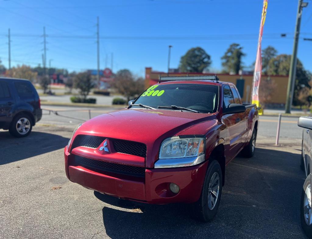 2007 Mitsubishi Raider LS 2wd's photo