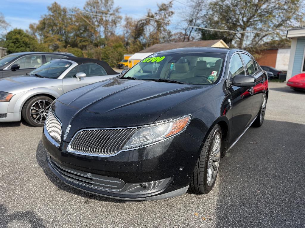 2013 Lincoln MKS Base's photo