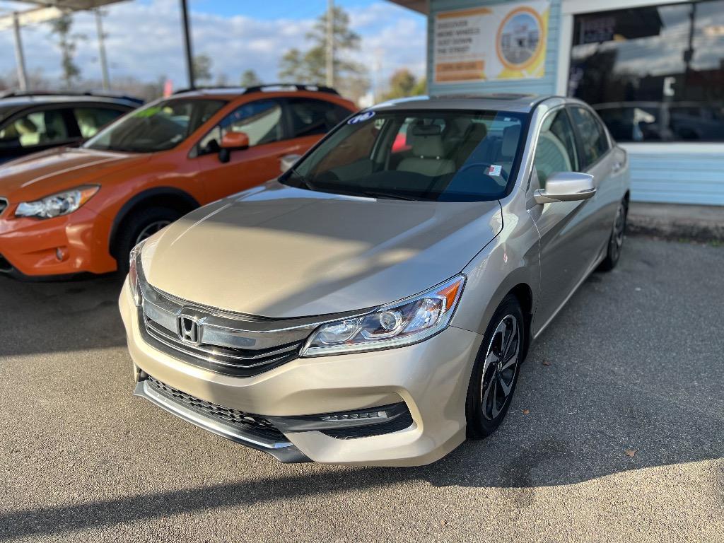 2016 Honda Accord EX's photo