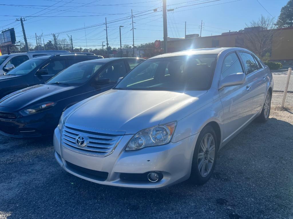 2009 Toyota Avalon XL's photo