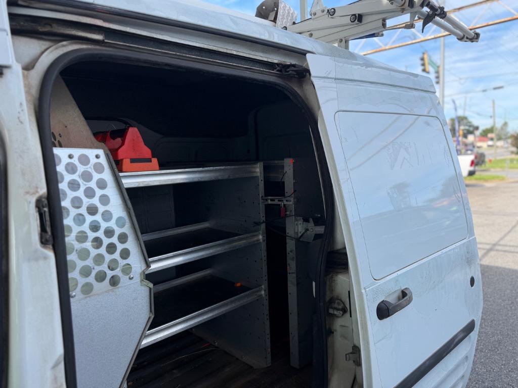2011 Ford Transit Connect XL - Photo 6